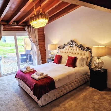 Kaoglen-Spruce-Hot Tub-Forrest Setting-Pet Friendly Villa Balnald Exterior foto